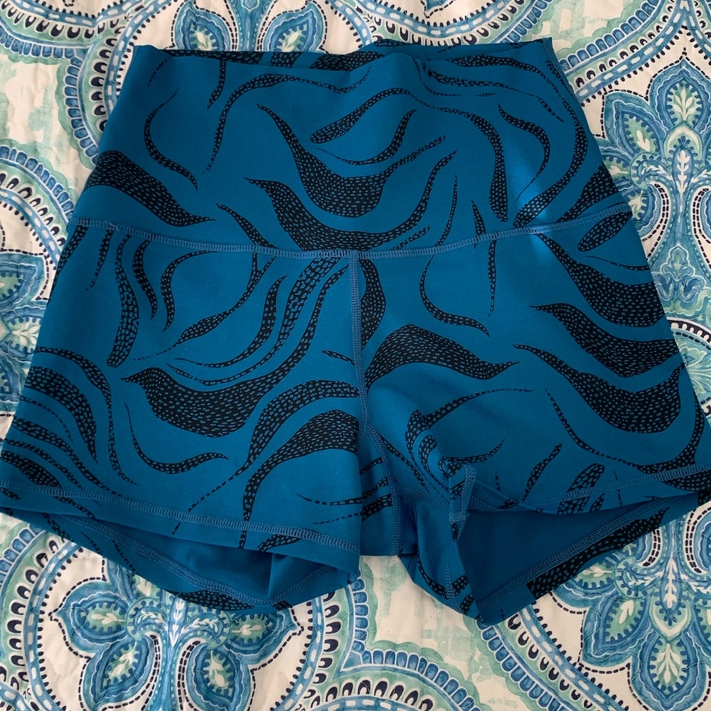 Born Primitive Sz S Shorts